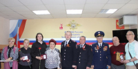 Родственникам участников войны вручили медали - Газета Регион