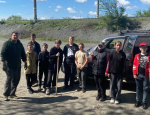 В Троицке волонтеры благоустраивают родник