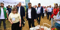 «Я б в Аграрии пошел, пусть меня научат!» ЮУрГАУ представил свои достижения и возможности на региональной  выставке «День Поля-2025» - ЮУрГАУ