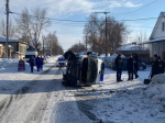 В Троицке перевернулся автомобиль скорой помощи
