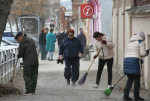 В Троицке продолжаются субботники
