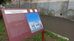 Рядом с памятниками и историческими объектами появились конструкции